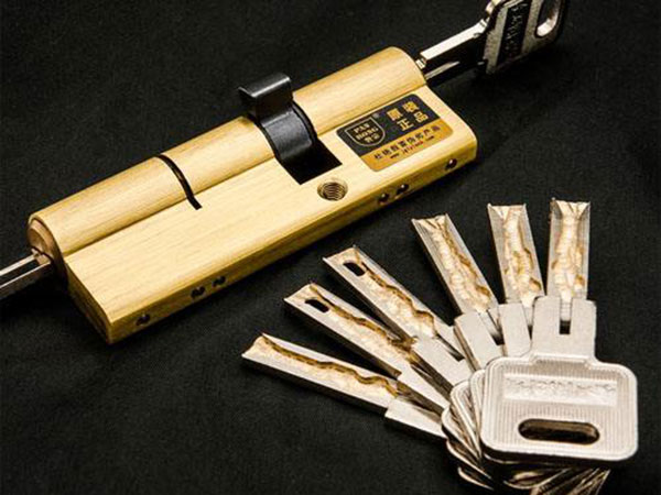 九龙24小时上门开锁公司