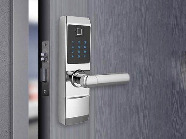 九龙24小时上门开锁公司