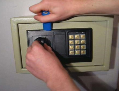 九龙24小时上门开锁公司