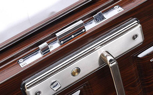 九龙24小时上门开锁公司